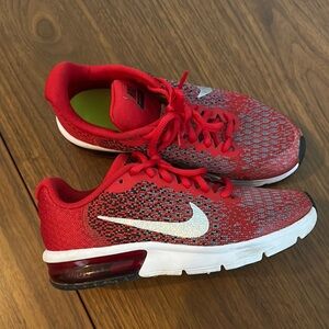 VM Red and White Sneakers with Breathable Mesh